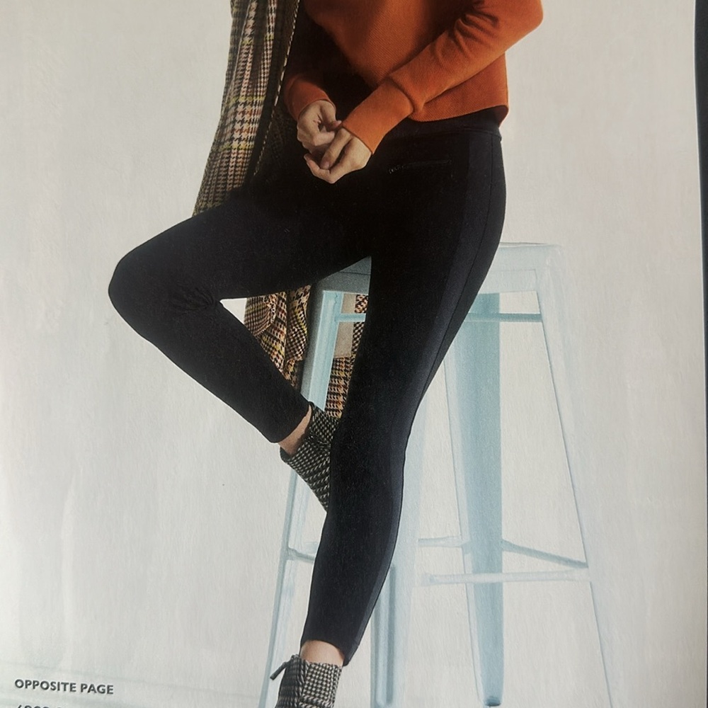 Cabi Tuxedo Legging